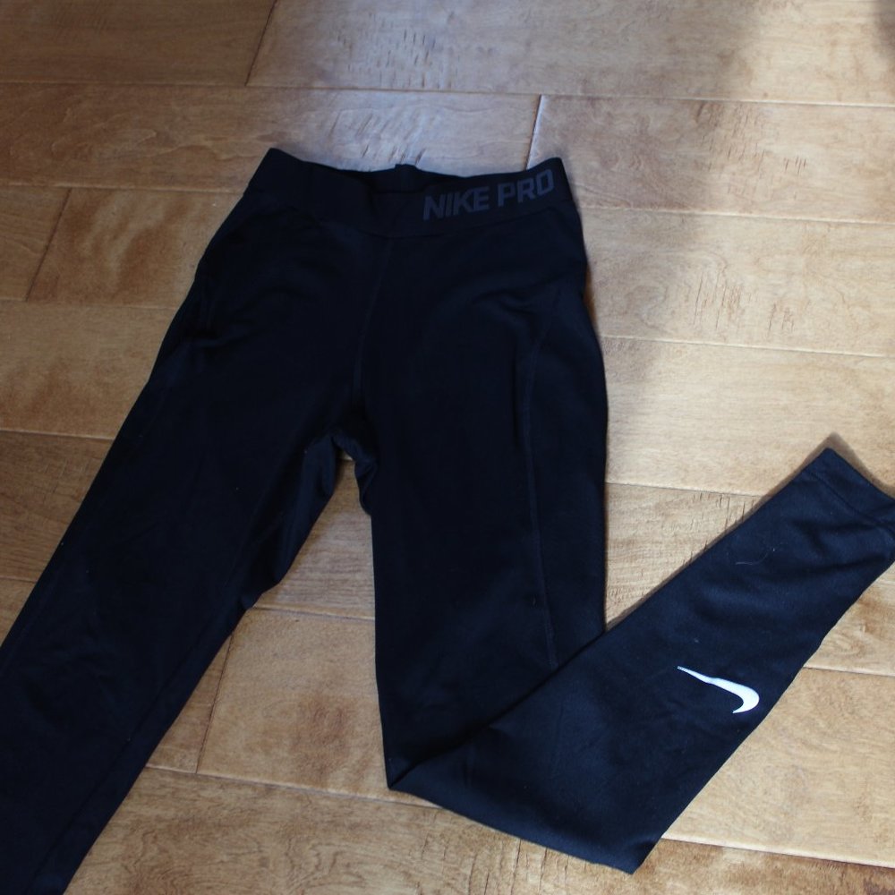 ❤️Nike Black Full Length Leggings